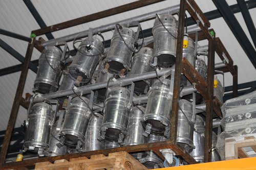 ALC fnyvetk guruls aluminium keretben.JPG