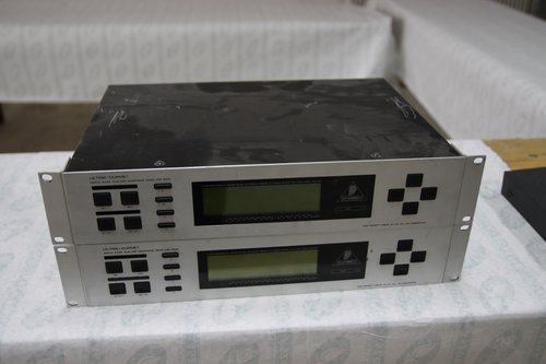 Behringer Ultra-Curve DSP-8000.JPG