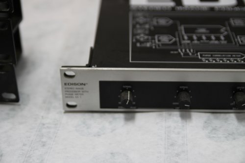 Behringer edison EX1 1.JPG