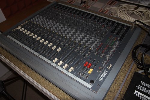 Soundcraft Spirit Live.JPG